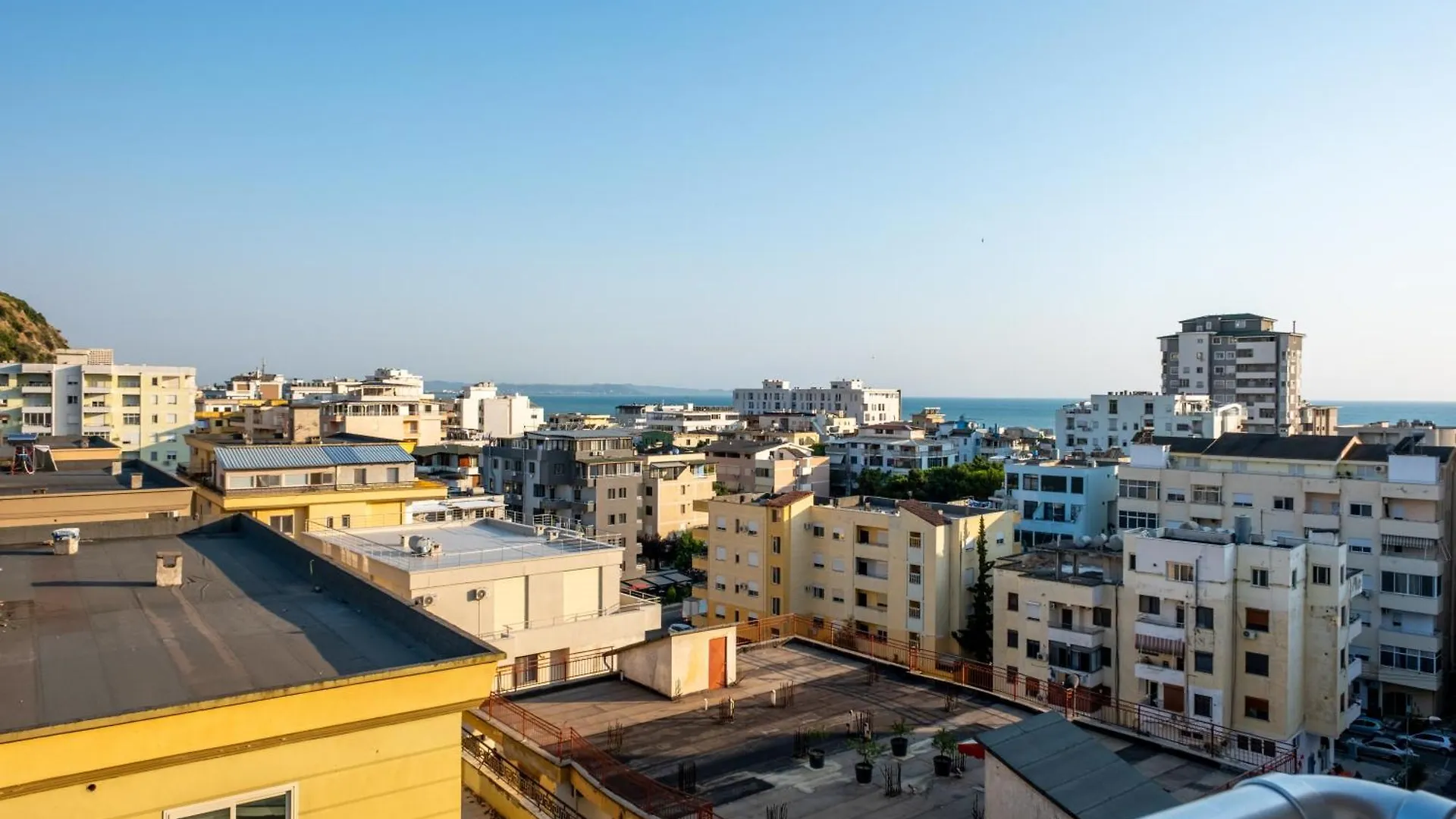 Apartment Exelent Bnb - Orange Home Shkembi Kavajes Durres Albania